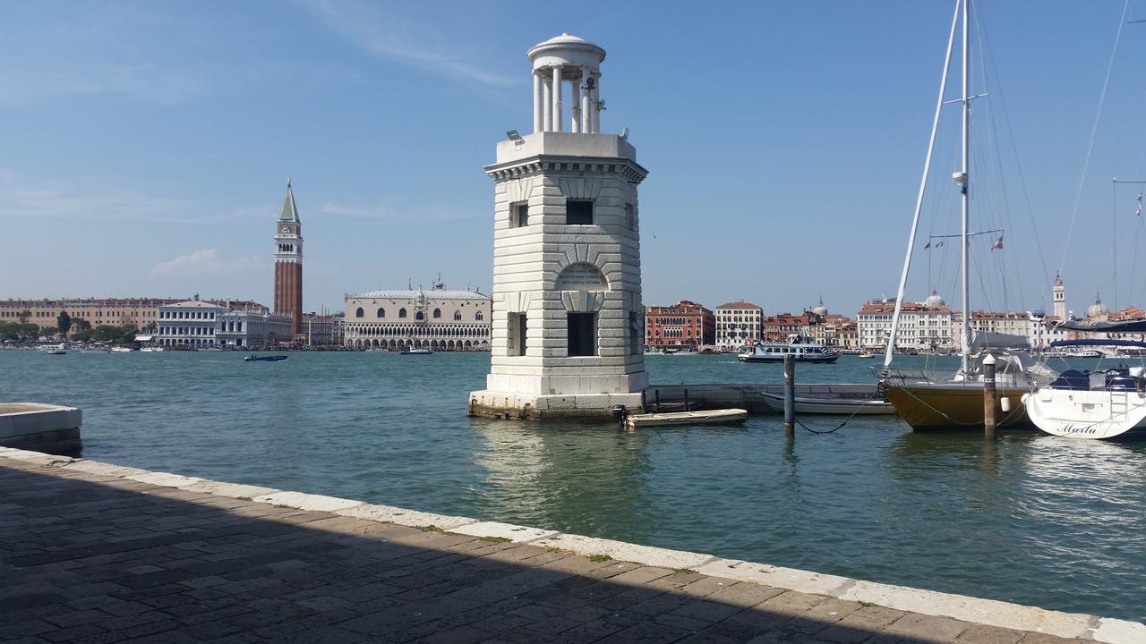 Casa Genoveffa Acomodação com café da manhã Veneza Exterior foto